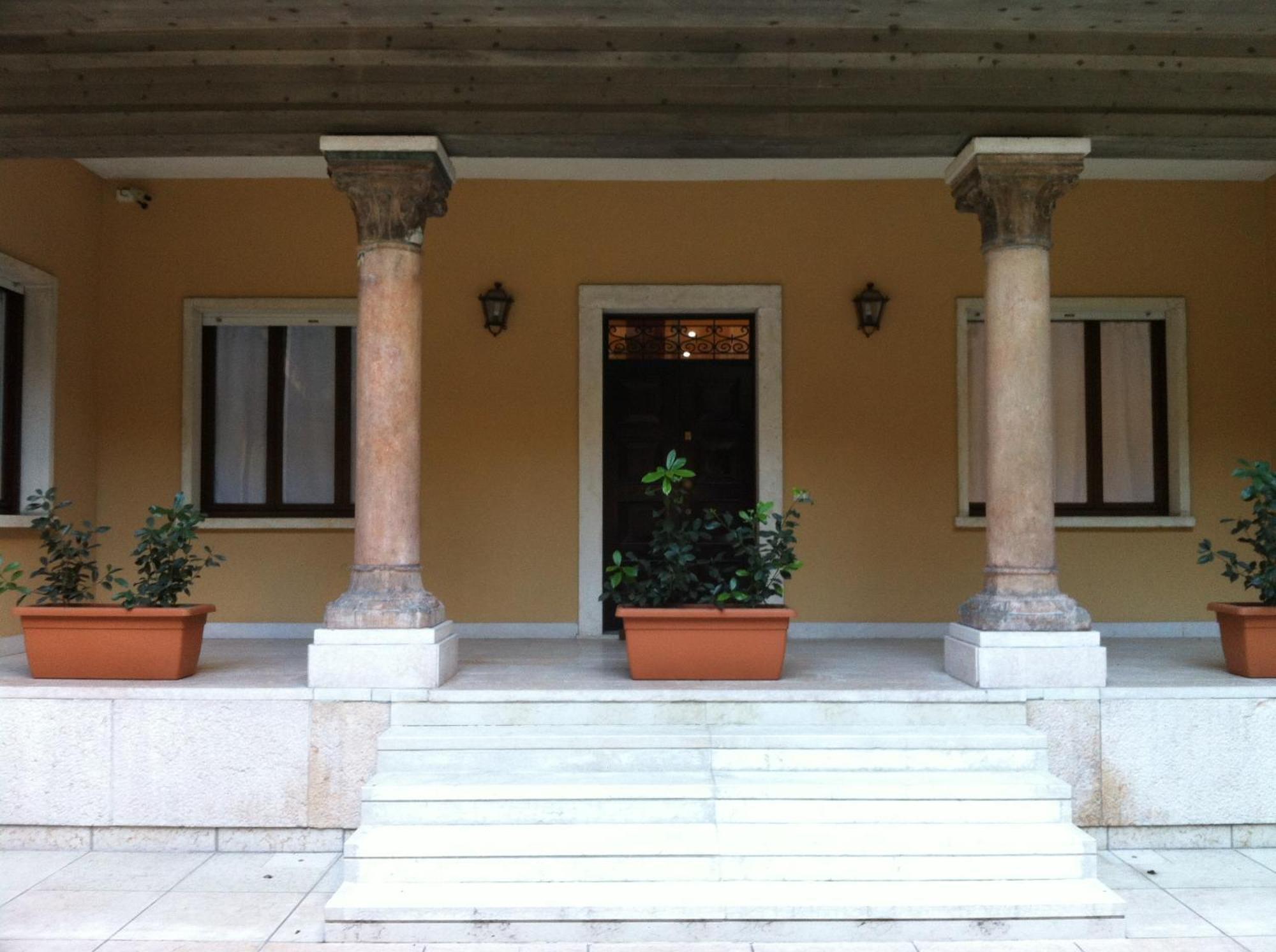 Romeo Design Rooms Verona Ngoại thất bức ảnh